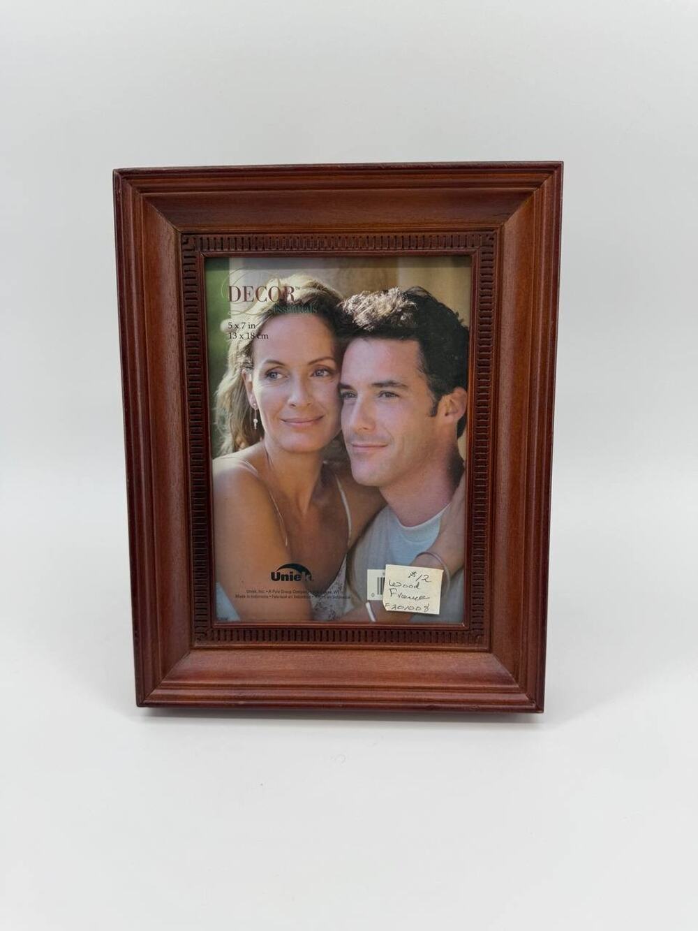 Uniek Decor Essentials Wood Photo Frame 5x7 Brown Classic Table Wall